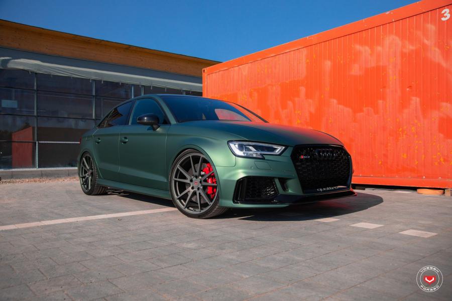  Audi RS3 Sedan on Vossen Wheels (VPS-301) 2018 года  (фото 52 из 57)